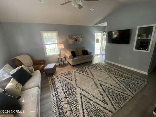 12781 PINEWOOD TRL, LAURINBURG, NC 28352 - Image 1