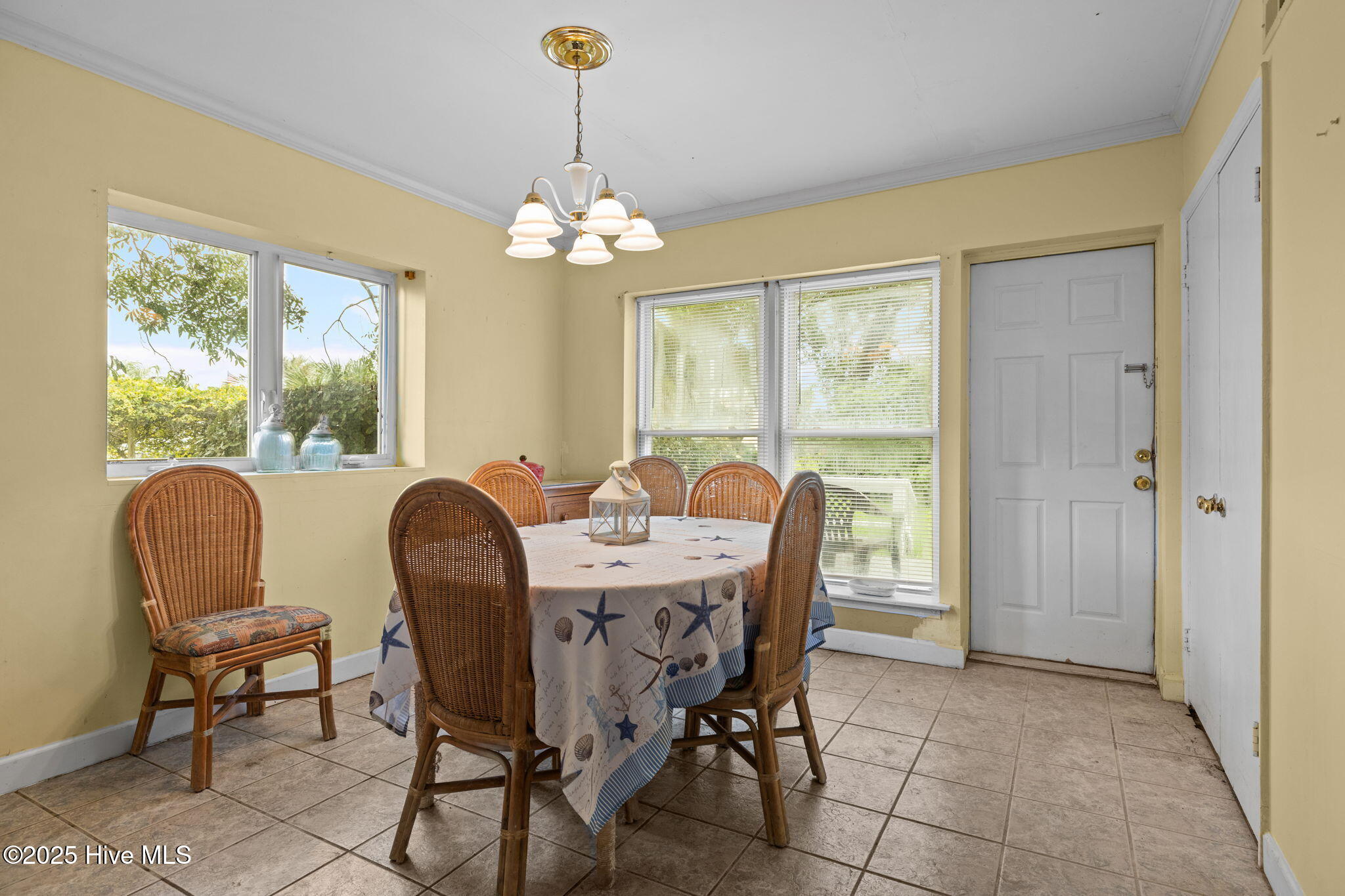 Atlantic Beach, North Carolina, 28512, United States, 3 Bedrooms Bedrooms, ,2 BathroomsBathrooms,Residential,Active,1914785