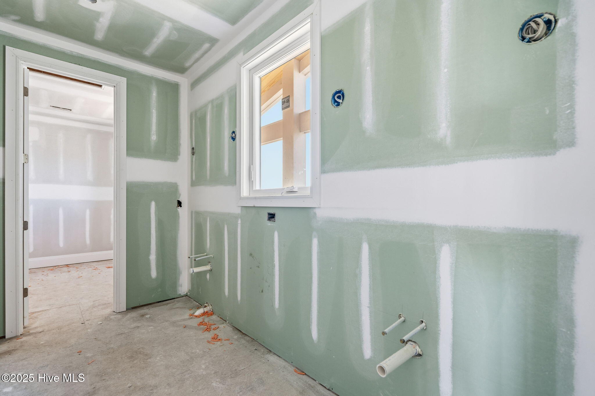 Surf City, North Carolina, 28445, United States, 6 Bedrooms Bedrooms, ,5 BathroomsBathrooms,Residential,Active,1951794