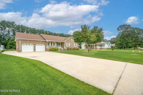 1004 CROSSWINDS DR, ELIZABETH CITY, NC 27909, photo 2 of 39