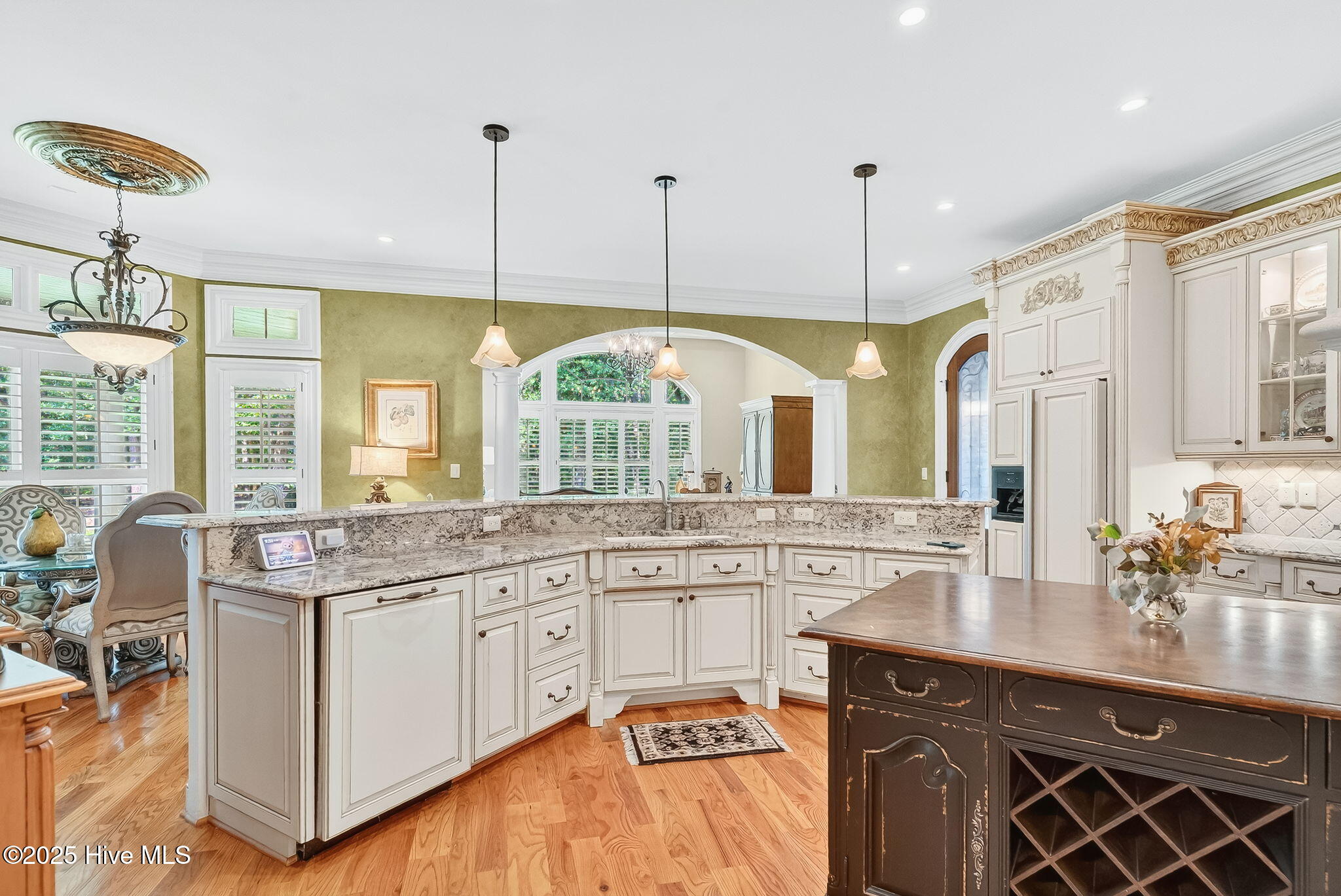 Goldsboro, North Carolina, 27534, United States, 4 Bedrooms Bedrooms, ,5 BathroomsBathrooms,Residential,Active,1877860