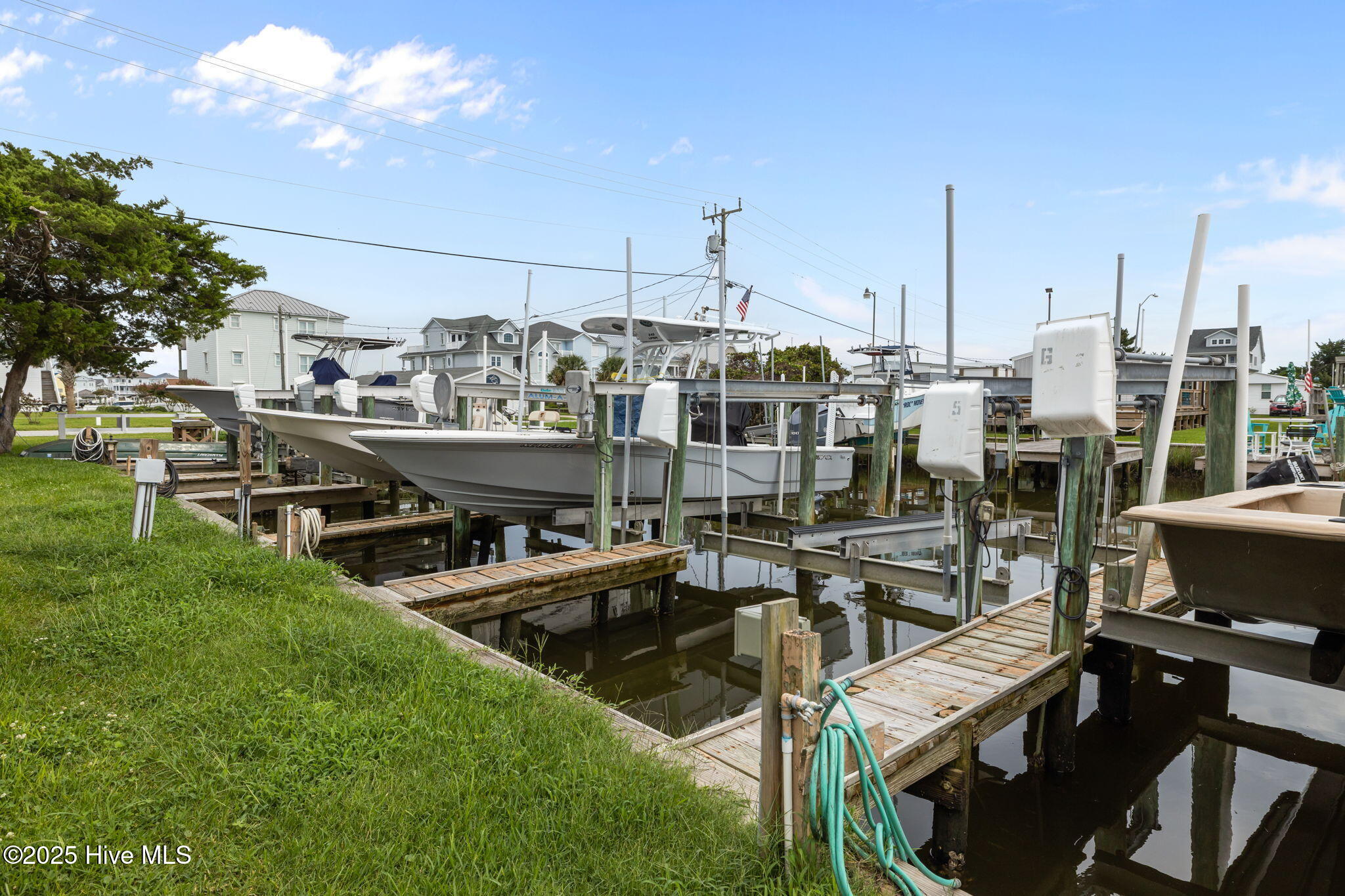 Atlantic Beach, North Carolina, 28512, United States, 3 Bedrooms Bedrooms, ,2 BathroomsBathrooms,Residential,Active,1914785