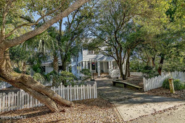 623 CURRITUCK WAY, BALD HEAD ISLAND, NC 28461 - Image 1