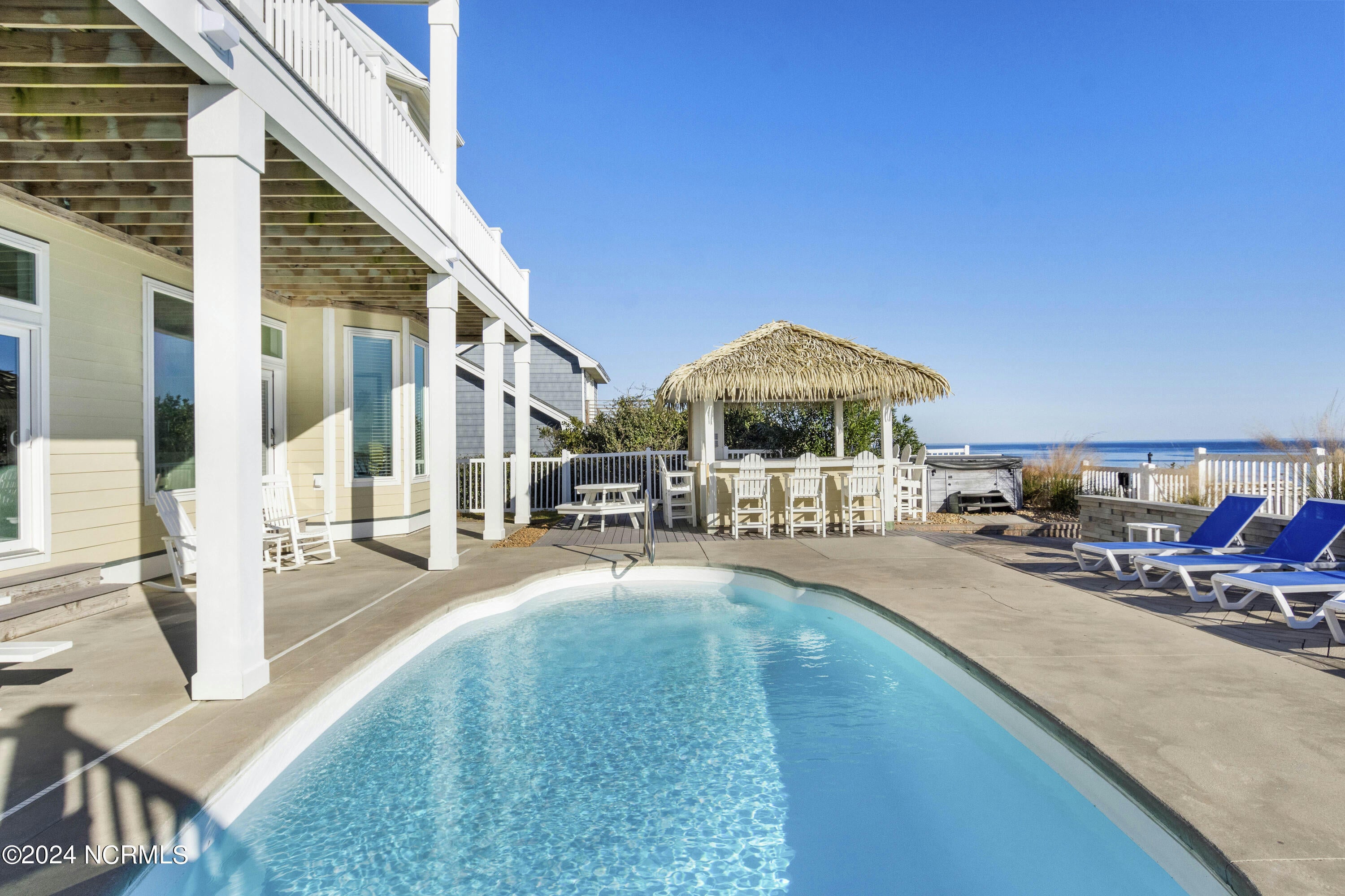 Emerald Isle, North Carolina, 28594, United States, 11 Bedrooms Bedrooms, ,11 BathroomsBathrooms,Residential,Active,1993662