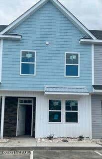 200 SANDY COVE LN, SNEADS FERRY, NC 28460 - Image 1