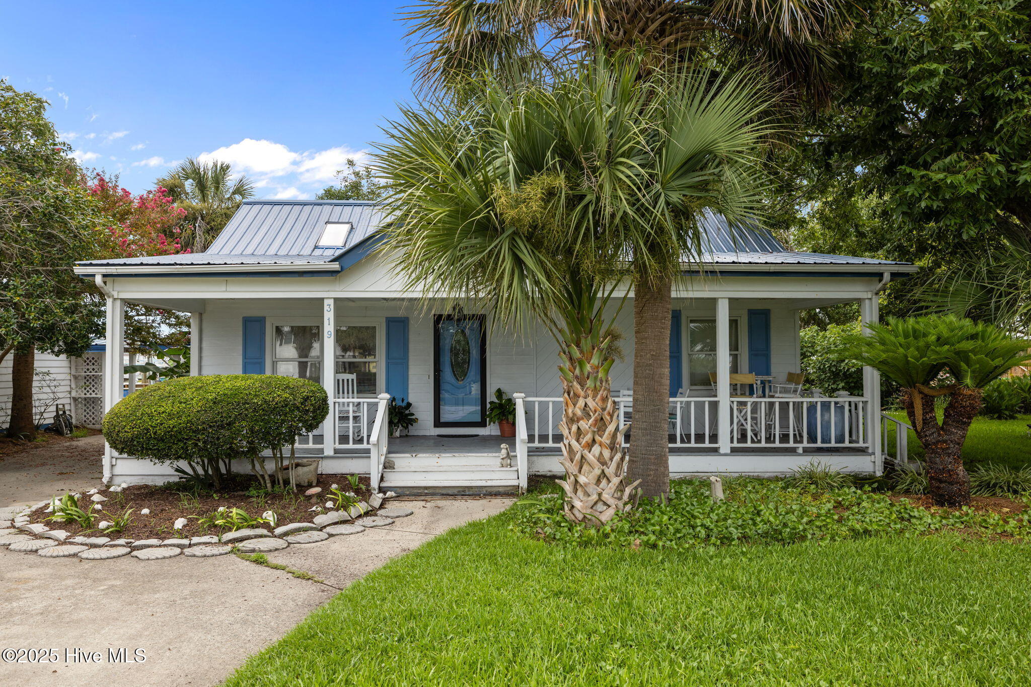 Atlantic Beach, North Carolina, 28512, United States, 3 Bedrooms Bedrooms, ,2 BathroomsBathrooms,Residential,Active,1914785