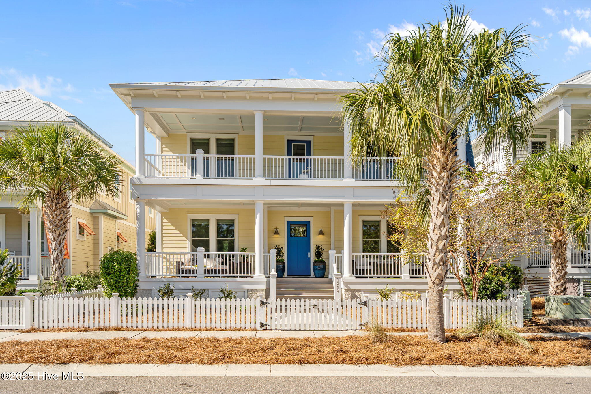 Carolina Beach, North Carolina, 28428, United States, 5 Bedrooms Bedrooms, ,4 BathroomsBathrooms,Residential,Active,1970929