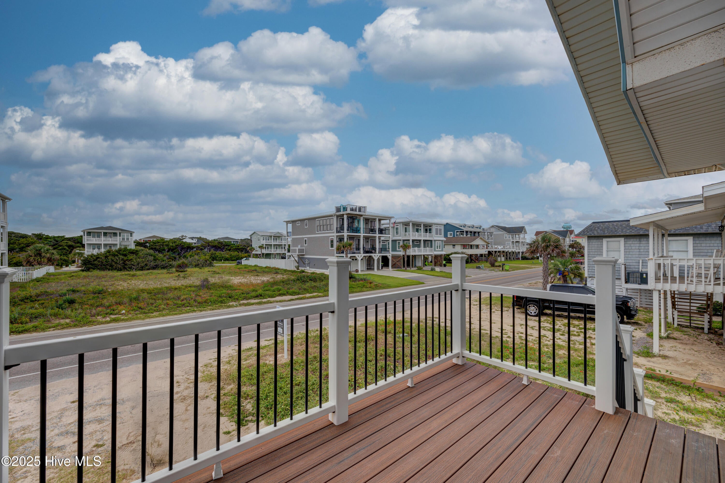 Oak Island, North Carolina, 28465, United States, 4 Bedrooms Bedrooms, ,2 BathroomsBathrooms,Residential,Active,1926703