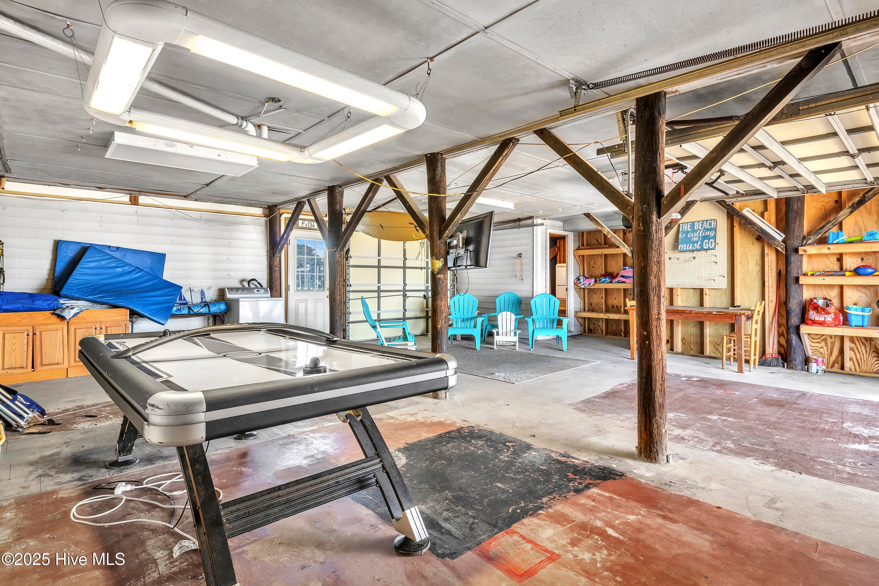 Holden Beach, North Carolina, 28462, United States, ,2 BathroomsBathrooms,Residential,Active,1820402