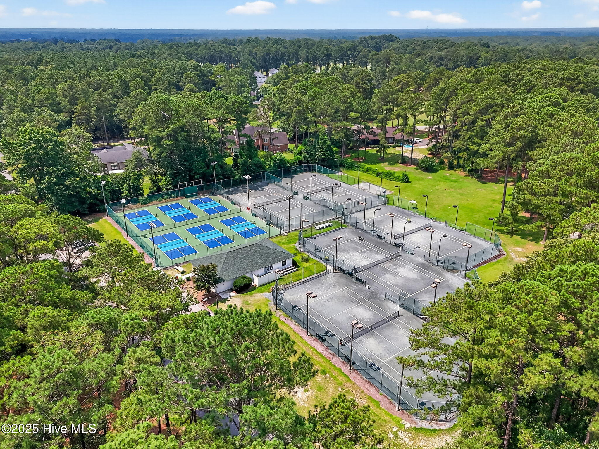 Goldsboro, North Carolina, 27534, United States, 4 Bedrooms Bedrooms, ,5 BathroomsBathrooms,Residential,Active,1877860