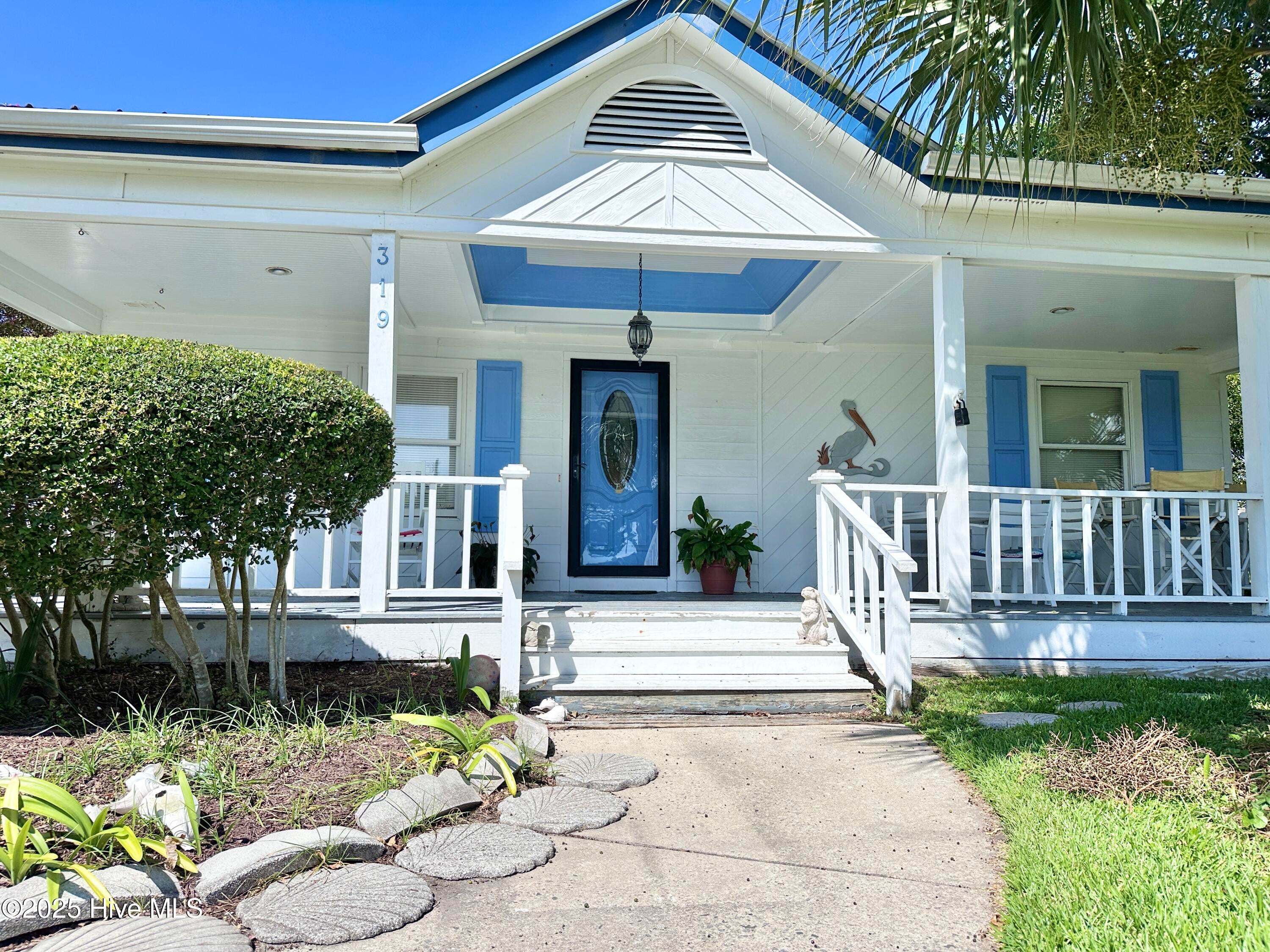 Atlantic Beach, North Carolina, 28512, United States, 3 Bedrooms Bedrooms, ,2 BathroomsBathrooms,Residential,Active,1914785
