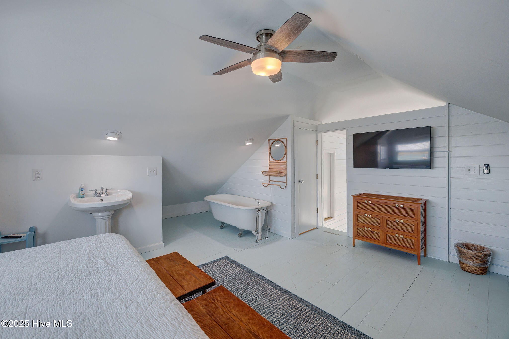 Topsail Beach, North Carolina, 28445, United States, 3 Bedrooms Bedrooms, ,3 BathroomsBathrooms,Residential,Active,1831787