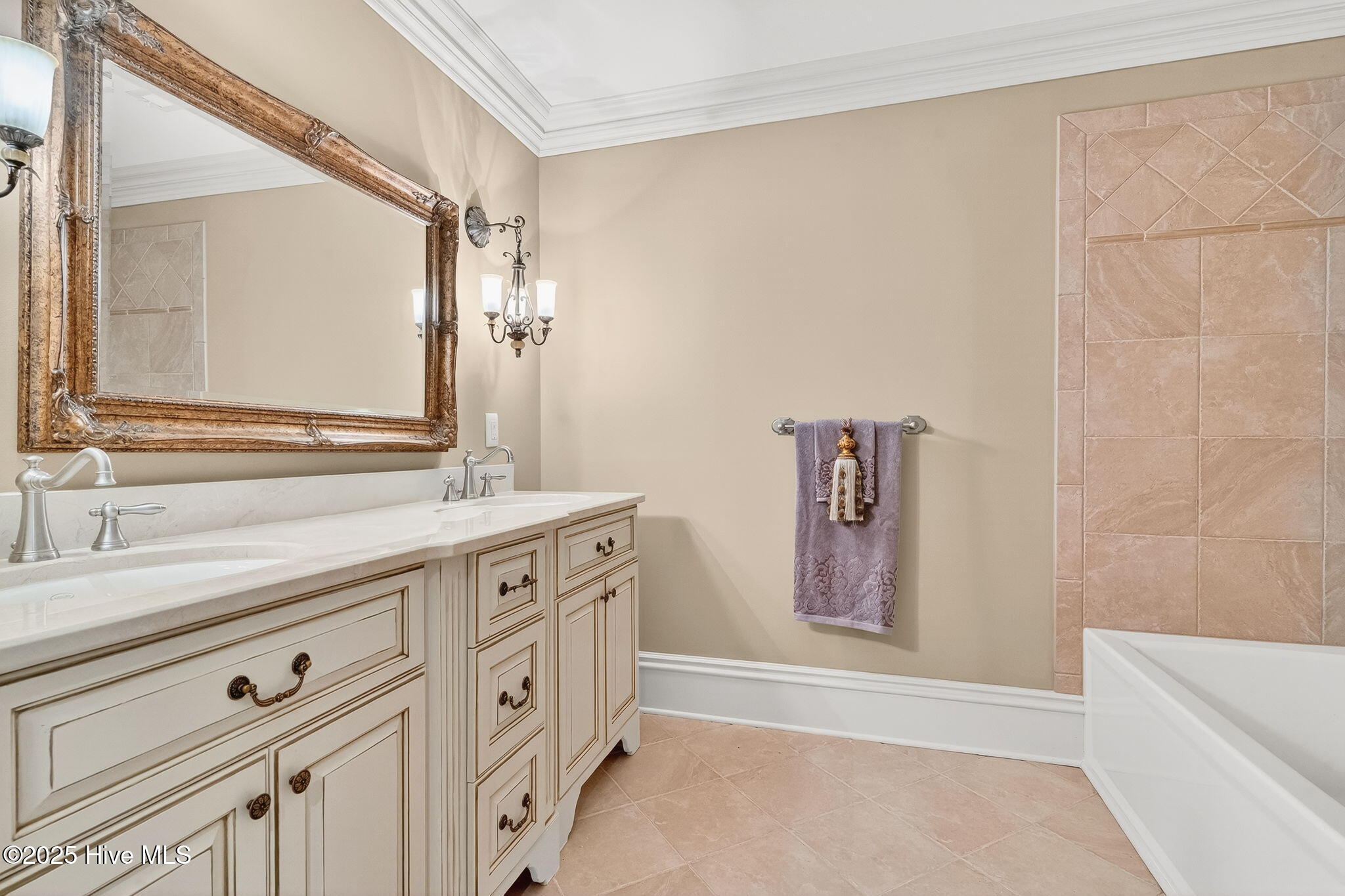 Goldsboro, North Carolina, 27534, United States, 4 Bedrooms Bedrooms, ,5 BathroomsBathrooms,Residential,Active,1877860