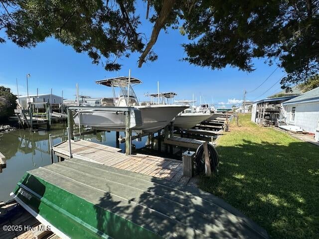 Atlantic Beach, North Carolina, 28512, United States, 3 Bedrooms Bedrooms, ,2 BathroomsBathrooms,Residential,Active,1914785