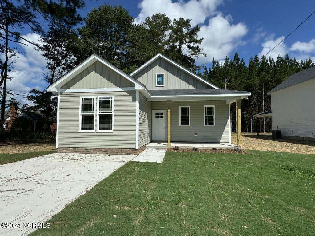 1005 SUNNYBROOK RD S, WILSON, NC 27893, photo 1 of 24