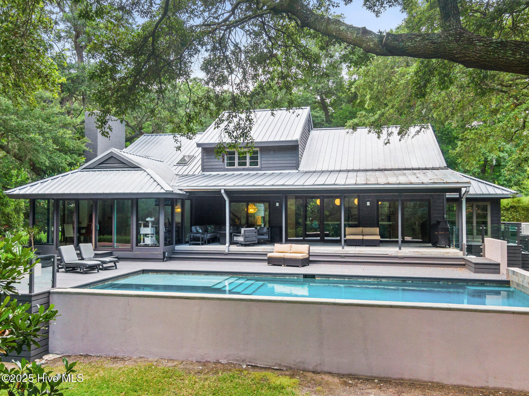 Wilmington, North Carolina, 28409, United States, 4 Bedrooms Bedrooms, ,4 BathroomsBathrooms,Residential,Active,1859372