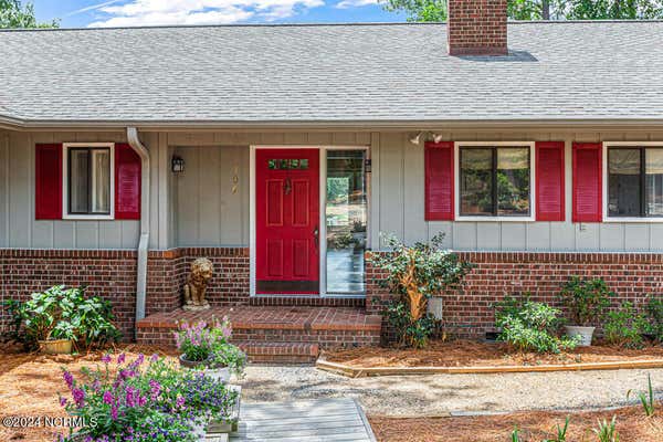 104 PINEWOOD CT, WEST END, NC 27376, photo 3 of 19