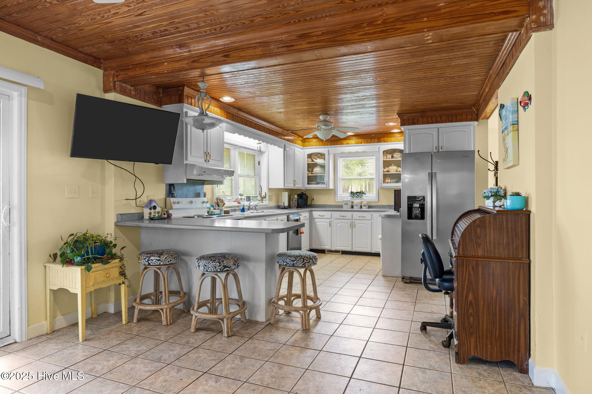 Atlantic Beach, North Carolina, 28512, United States, 3 Bedrooms Bedrooms, ,2 BathroomsBathrooms,Residential,Active,1914785