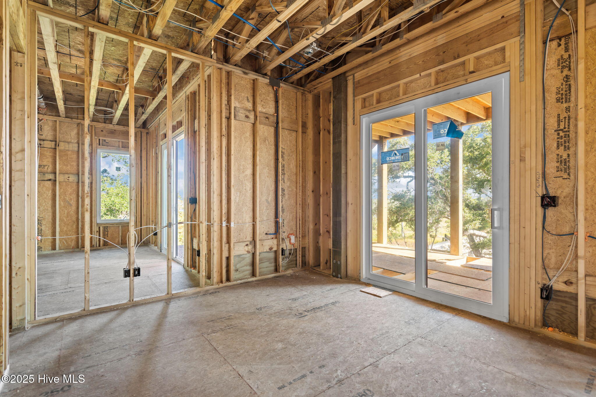 Surf City, North Carolina, 28445, United States, 6 Bedrooms Bedrooms, ,5 BathroomsBathrooms,Residential,Active,1951794