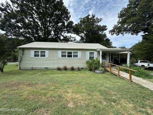 671 E FOREST ST, ROBBINS, NC 27325 - Image 1