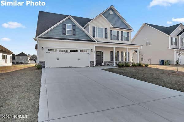 916 NUBBLE CT, SNEADS FERRY, NC 28460, photo 2 of 29