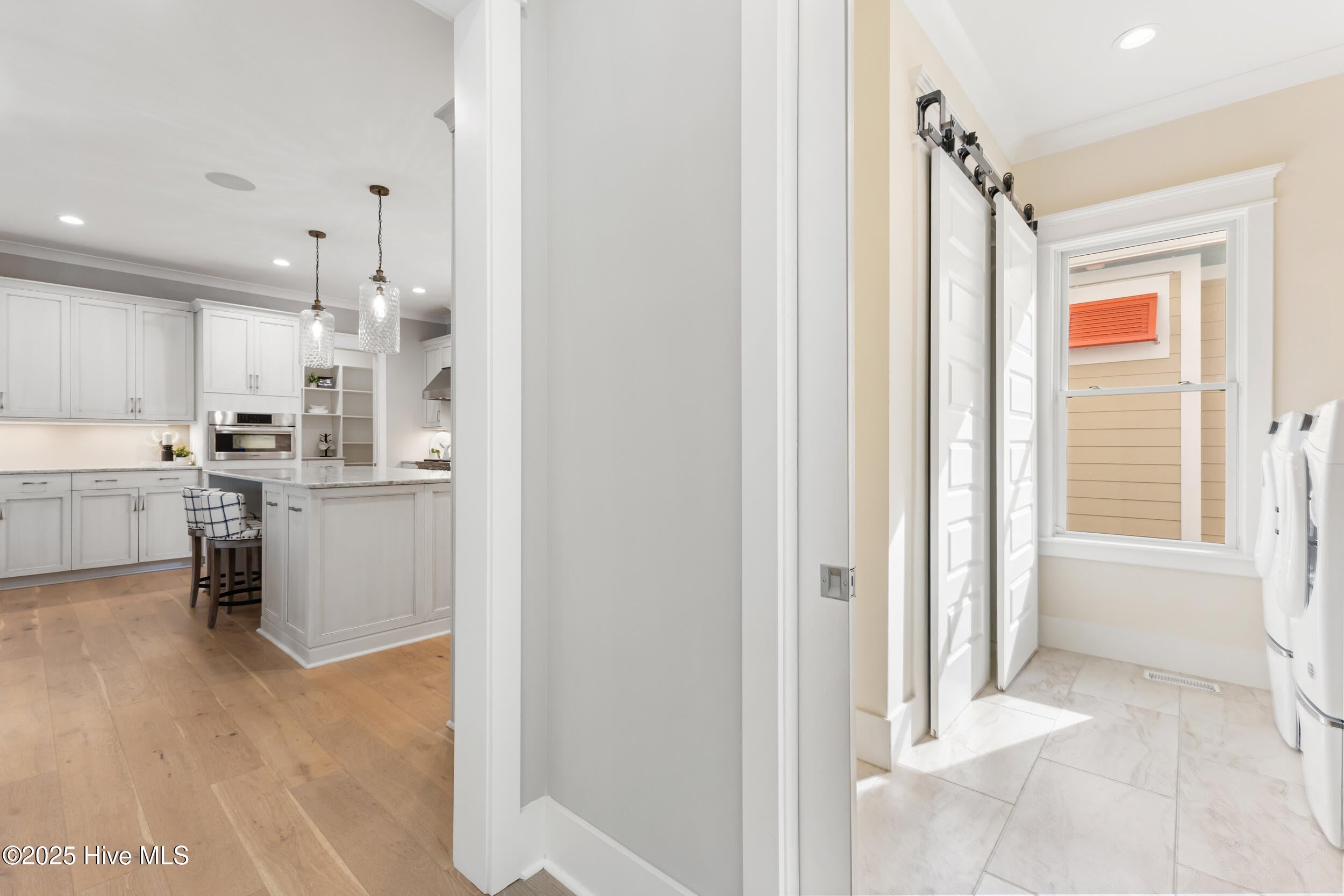 Carolina Beach, North Carolina, 28428, United States, 5 Bedrooms Bedrooms, ,4 BathroomsBathrooms,Residential,Active,1970929