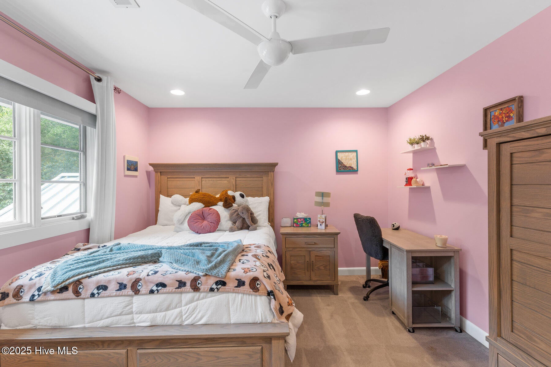 Wilmington, North Carolina, 28409, United States, 4 Bedrooms Bedrooms, ,4 BathroomsBathrooms,Residential,Active,1859372