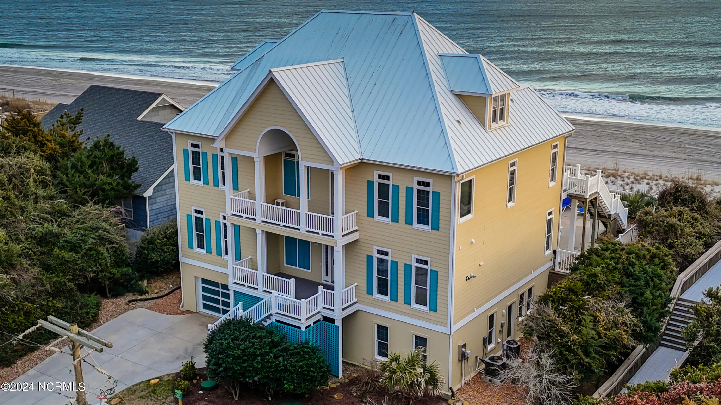 Emerald Isle, North Carolina, 28594, United States, 11 Bedrooms Bedrooms, ,11 BathroomsBathrooms,Residential,Active,1993662