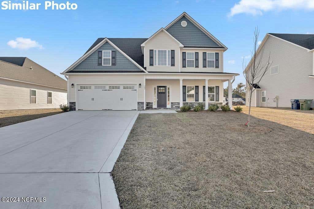 916 NUBBLE CT, SNEADS FERRY, NC 28460, photo 1 of 29