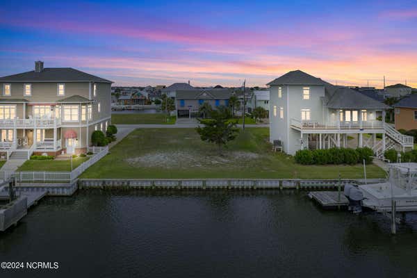 121 SOUND DR, ATLANTIC BEACH, NC 28512 - Image 1