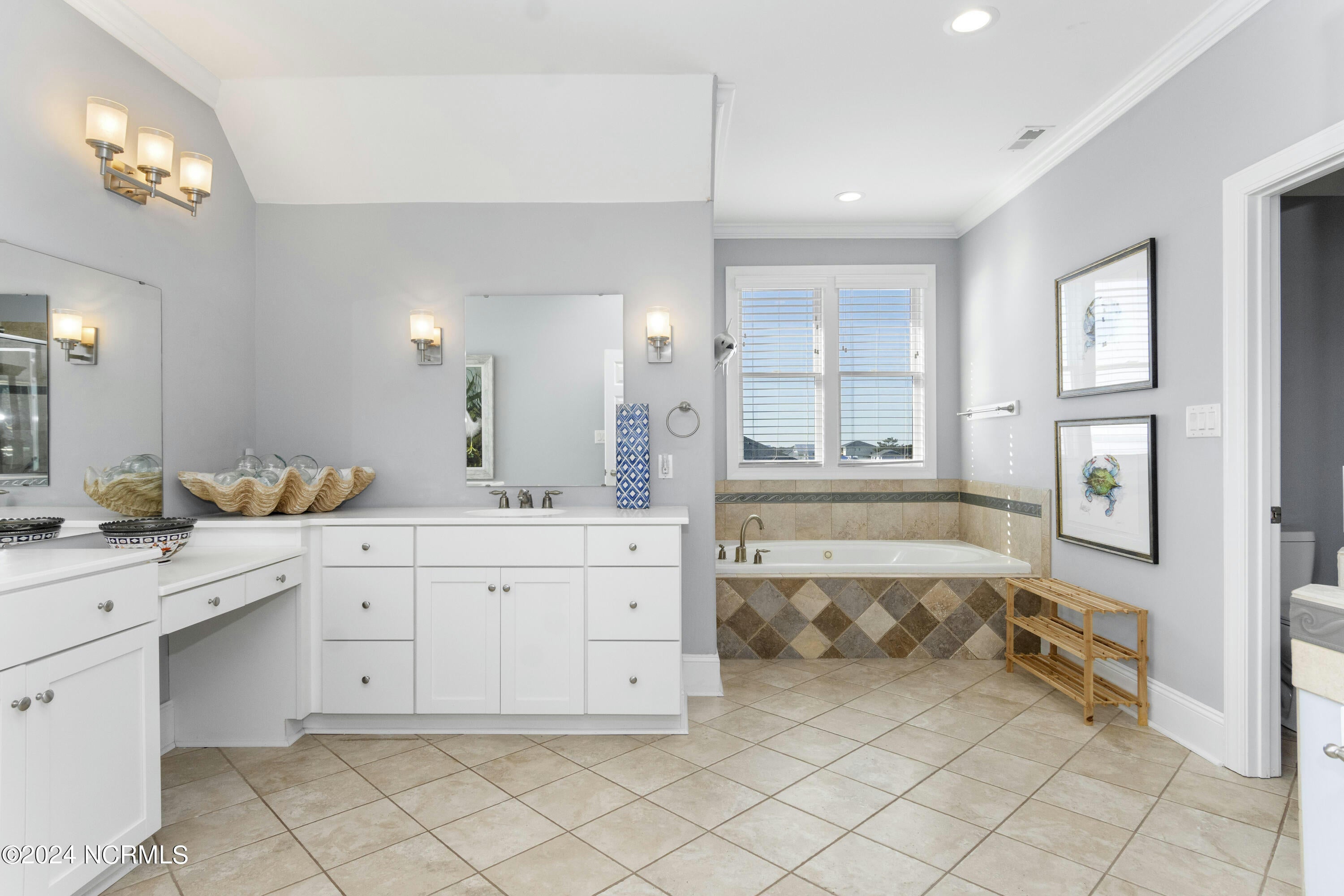 Emerald Isle, North Carolina, 28594, United States, 11 Bedrooms Bedrooms, ,11 BathroomsBathrooms,Residential,Active,1993662