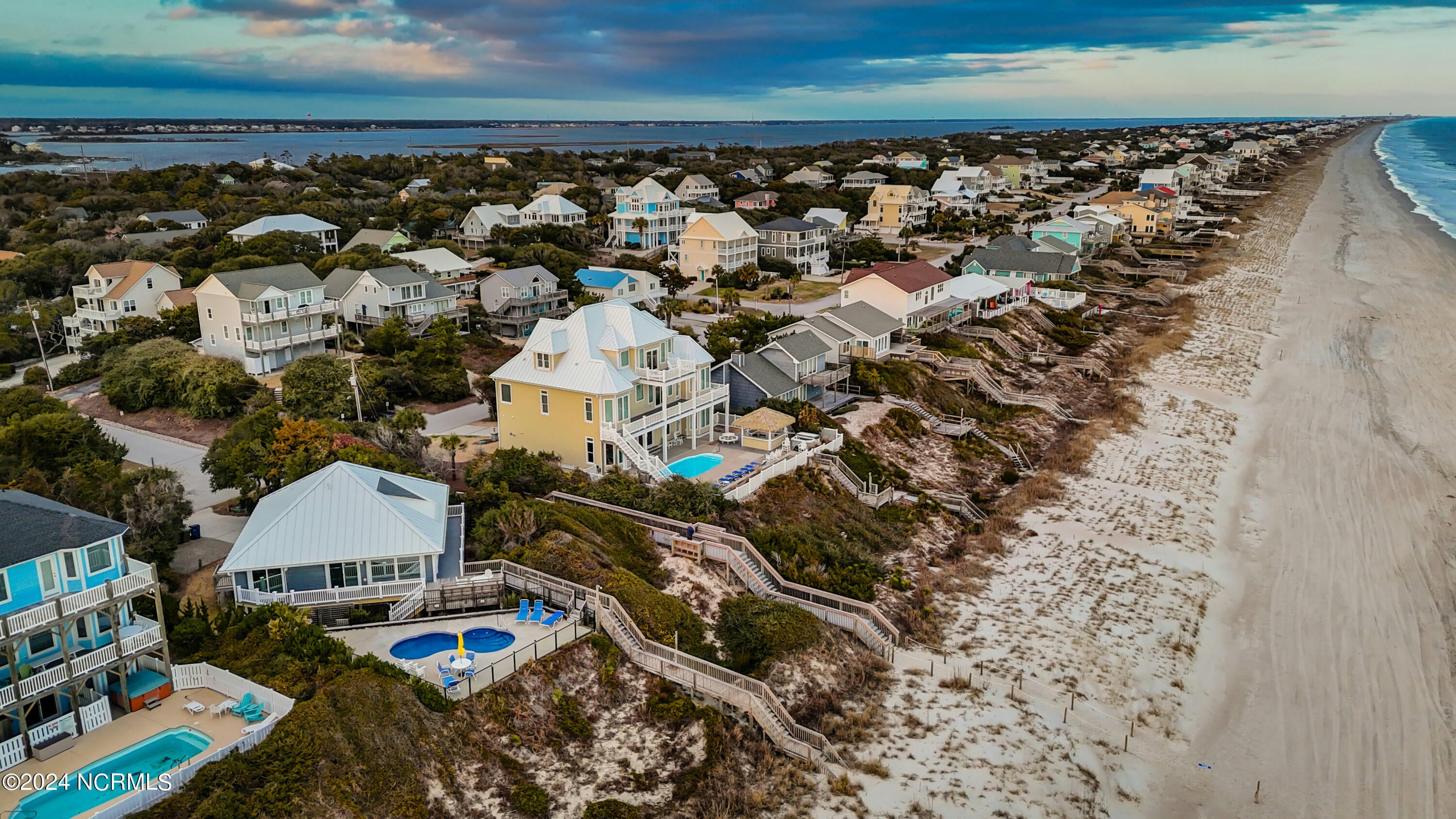 Emerald Isle, North Carolina, 28594, United States, 11 Bedrooms Bedrooms, ,11 BathroomsBathrooms,Residential,Active,1993662