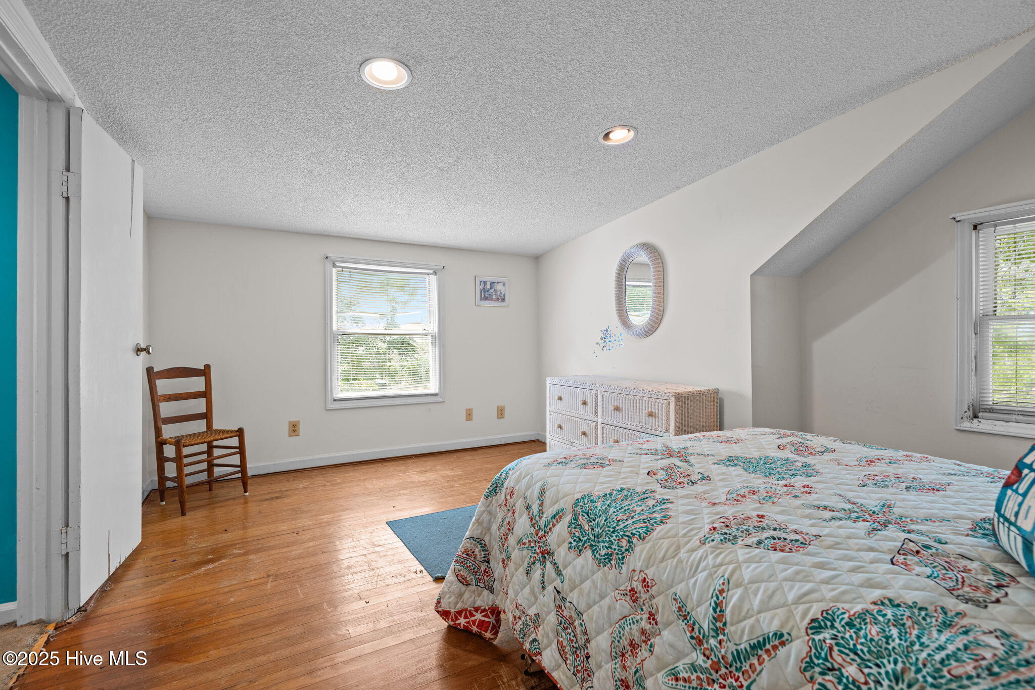 Atlantic Beach, North Carolina, 28512, United States, 3 Bedrooms Bedrooms, ,2 BathroomsBathrooms,Residential,Active,1914785