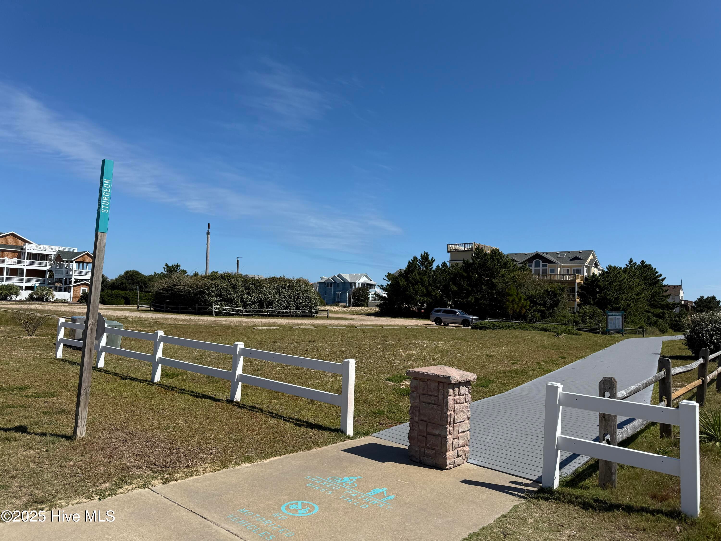 Corolla, North Carolina, 27927, United States, 6 Bedrooms Bedrooms, ,6 BathroomsBathrooms,Residential,Pending,1945084