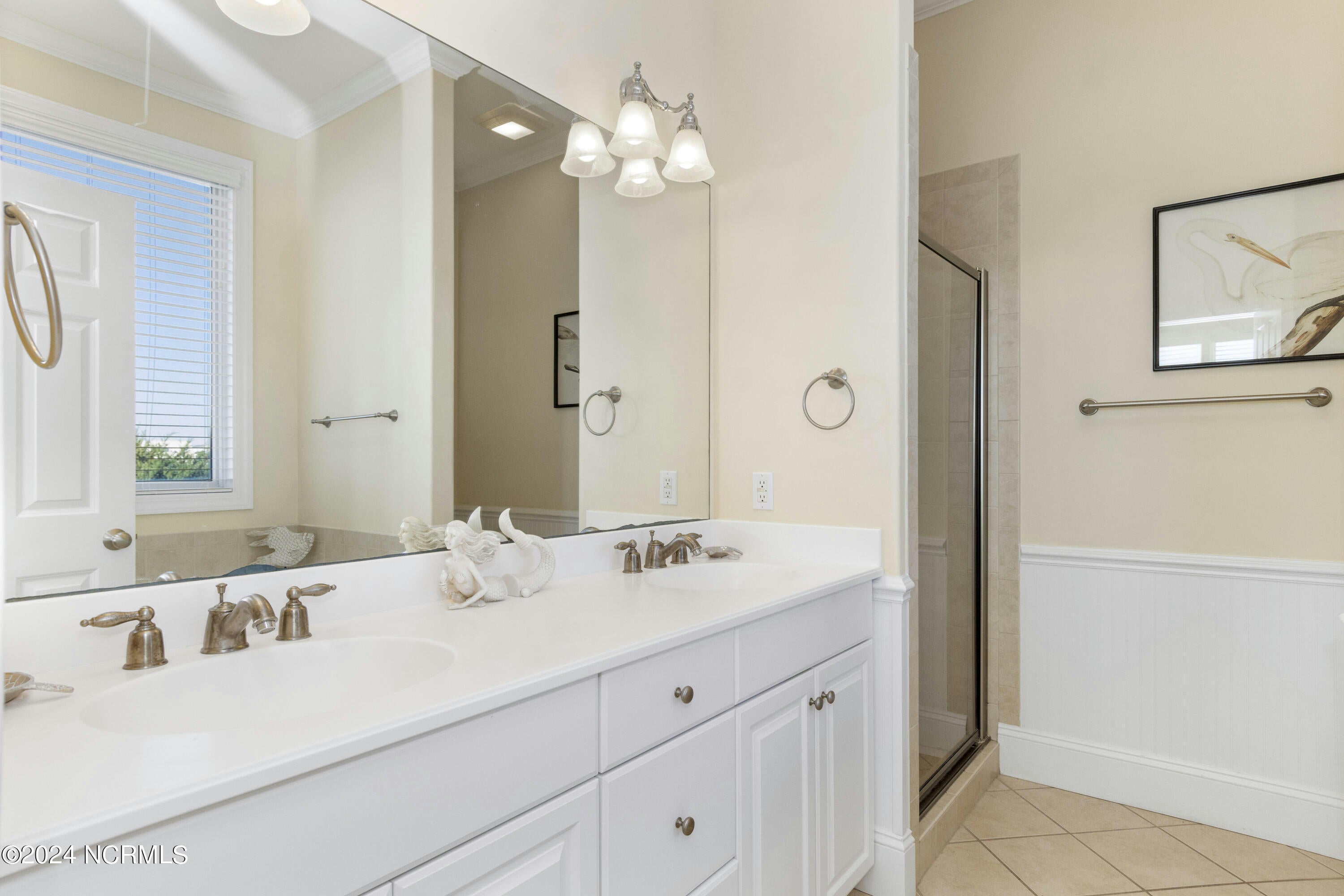 Emerald Isle, North Carolina, 28594, United States, 11 Bedrooms Bedrooms, ,11 BathroomsBathrooms,Residential,Active,1993662