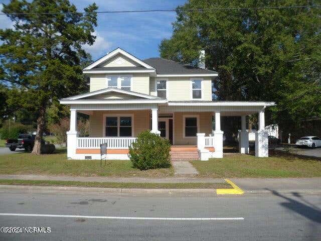 453 QUEEN ST, GRIFTON, NC 28530, photo 1 of 21