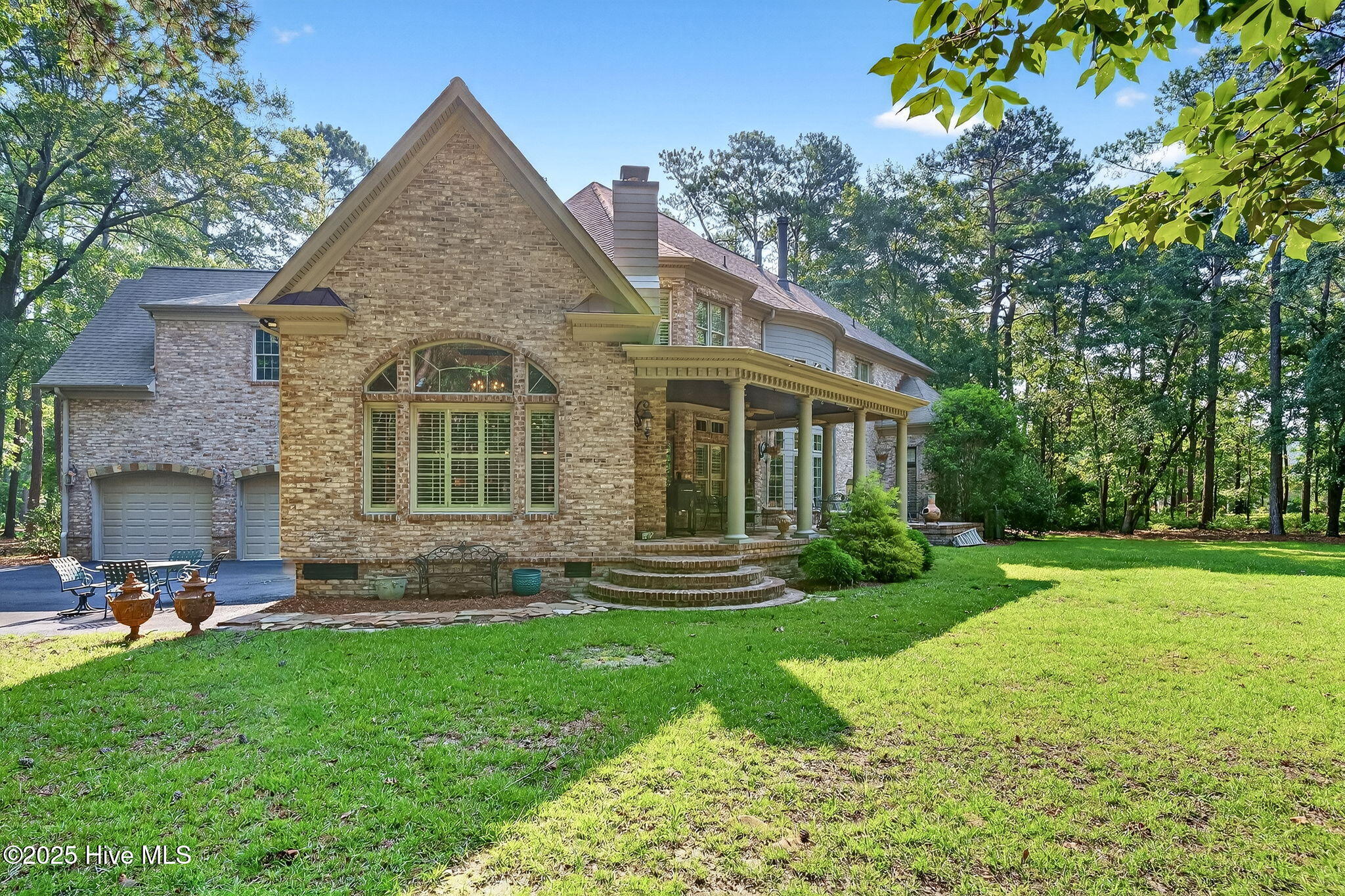 Goldsboro, North Carolina, 27534, United States, 4 Bedrooms Bedrooms, ,5 BathroomsBathrooms,Residential,Active,1877860