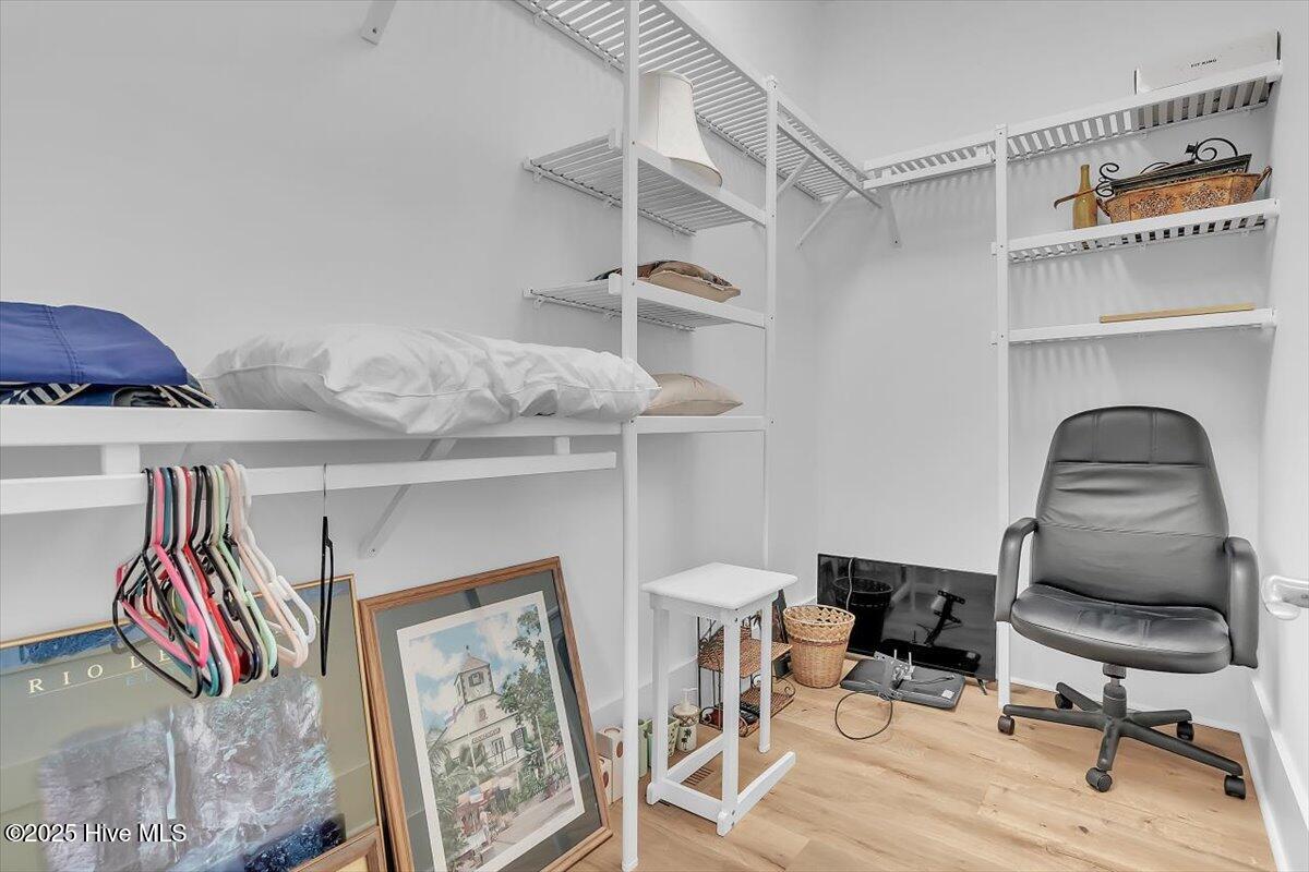 Morehead City, North Carolina, 28557, United States, ,4 BathroomsBathrooms,Residential,Active,1841298