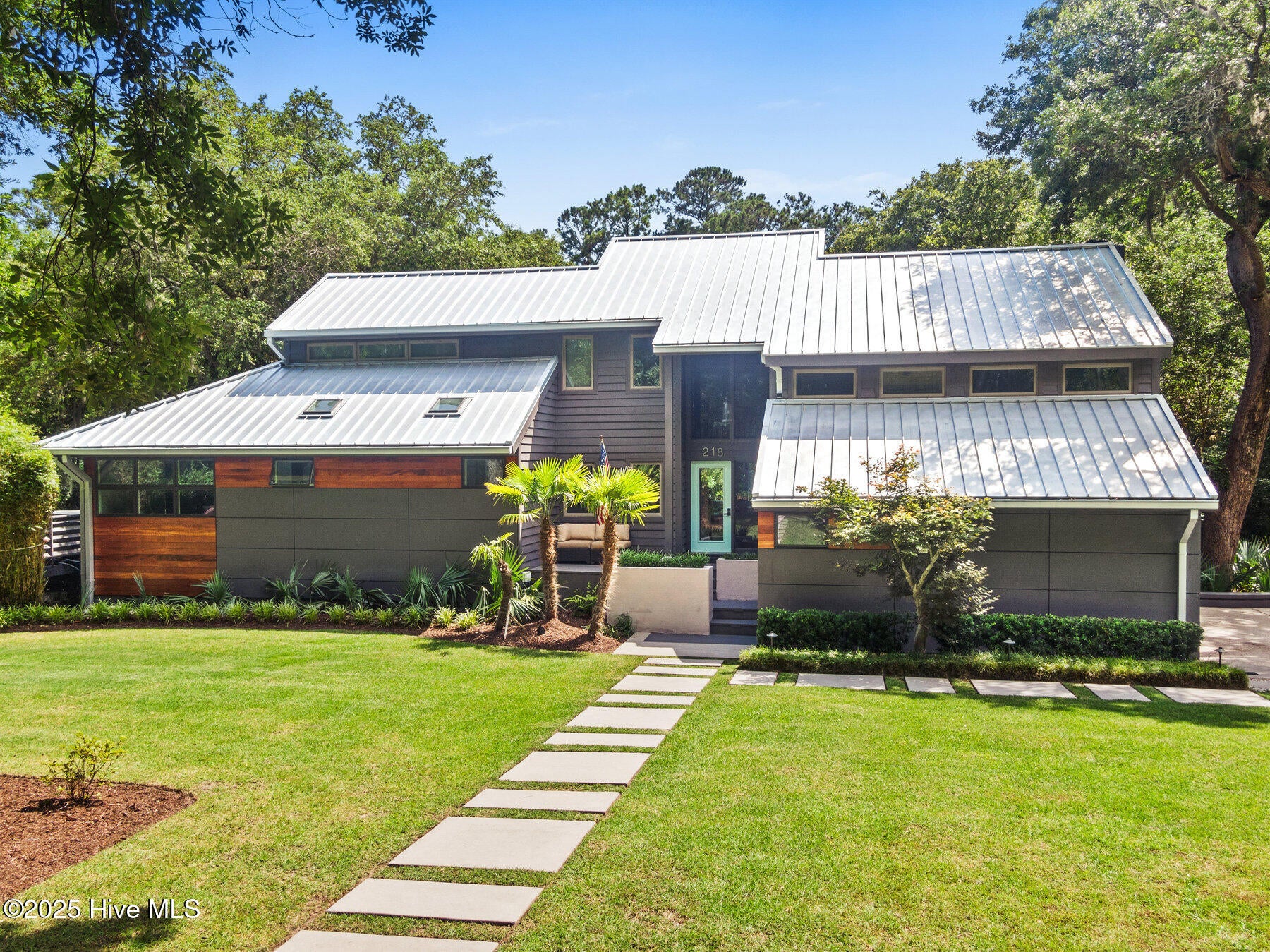 Wilmington, North Carolina, 28409, United States, 4 Bedrooms Bedrooms, ,4 BathroomsBathrooms,Residential,Active,1859372