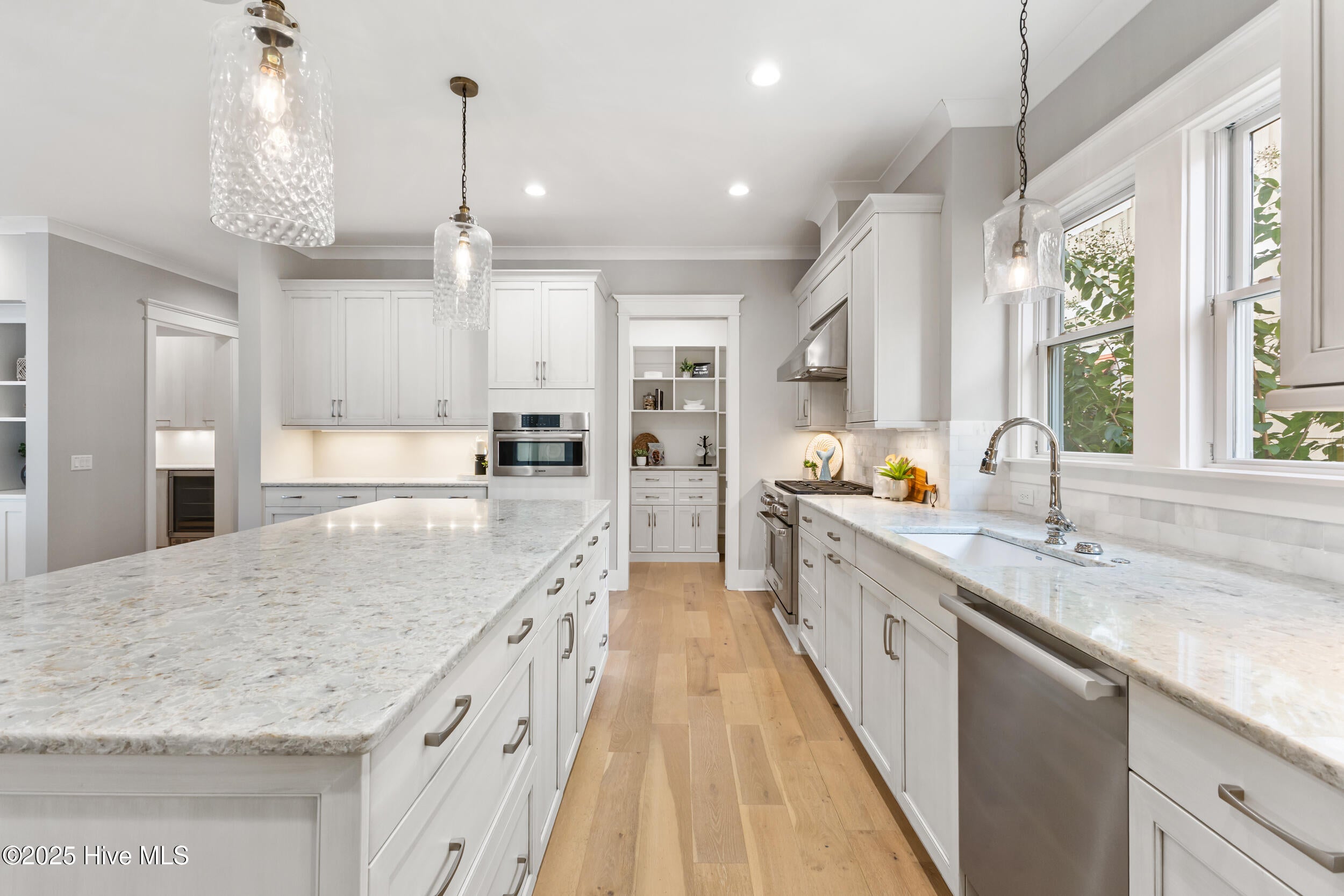 Carolina Beach, North Carolina, 28428, United States, 5 Bedrooms Bedrooms, ,4 BathroomsBathrooms,Residential,Active,1970929