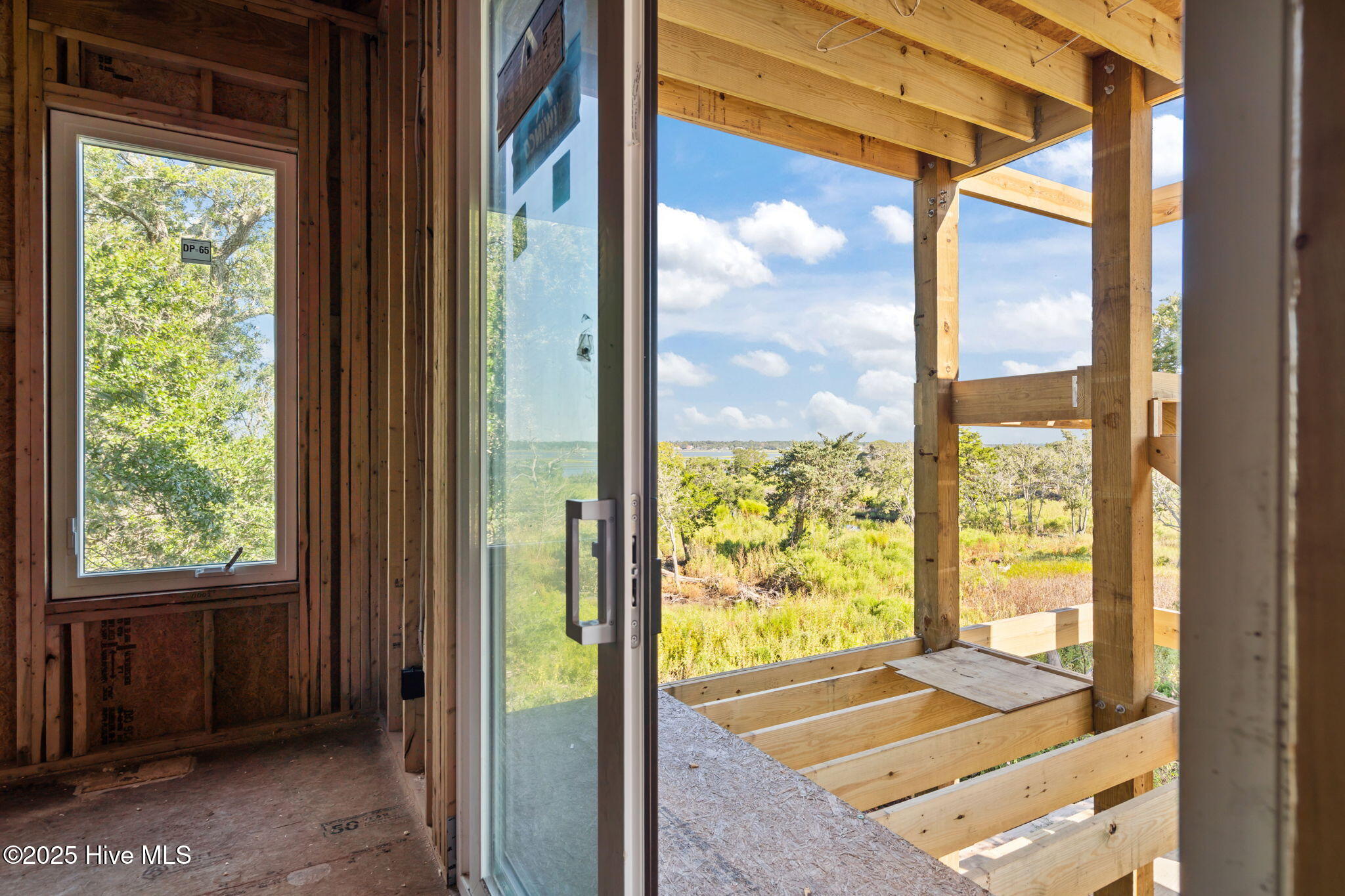 Surf City, North Carolina, 28445, United States, 6 Bedrooms Bedrooms, ,5 BathroomsBathrooms,Residential,Active,1951794