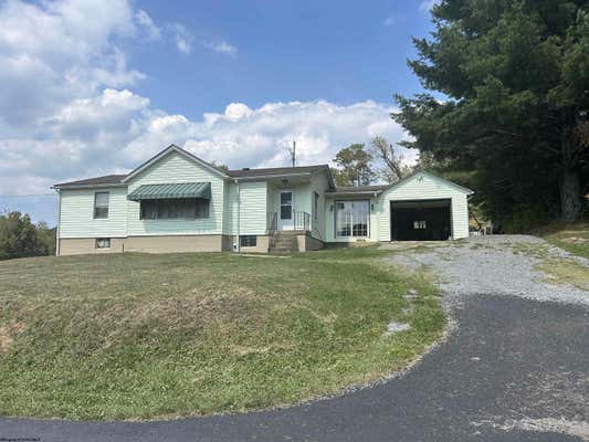 393 VIOLA RD, FAIRMONT, WV 26554 - Image 1