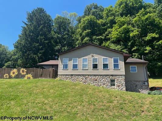 206 WINDY HILL DR, MANNINGTON, WV 26582 - Image 1