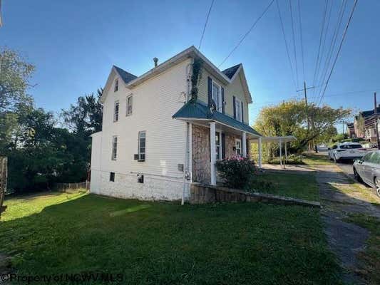 507 MARKET ST, FAIRMONT, WV 26554, photo 2 of 22