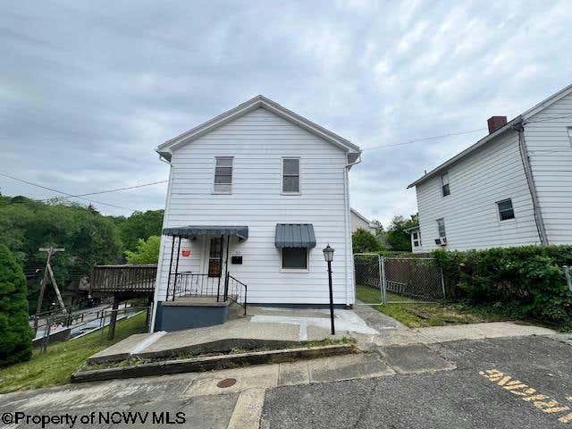 519 CLARK ST, MORGANTOWN, WV 26501, photo 1 of 18