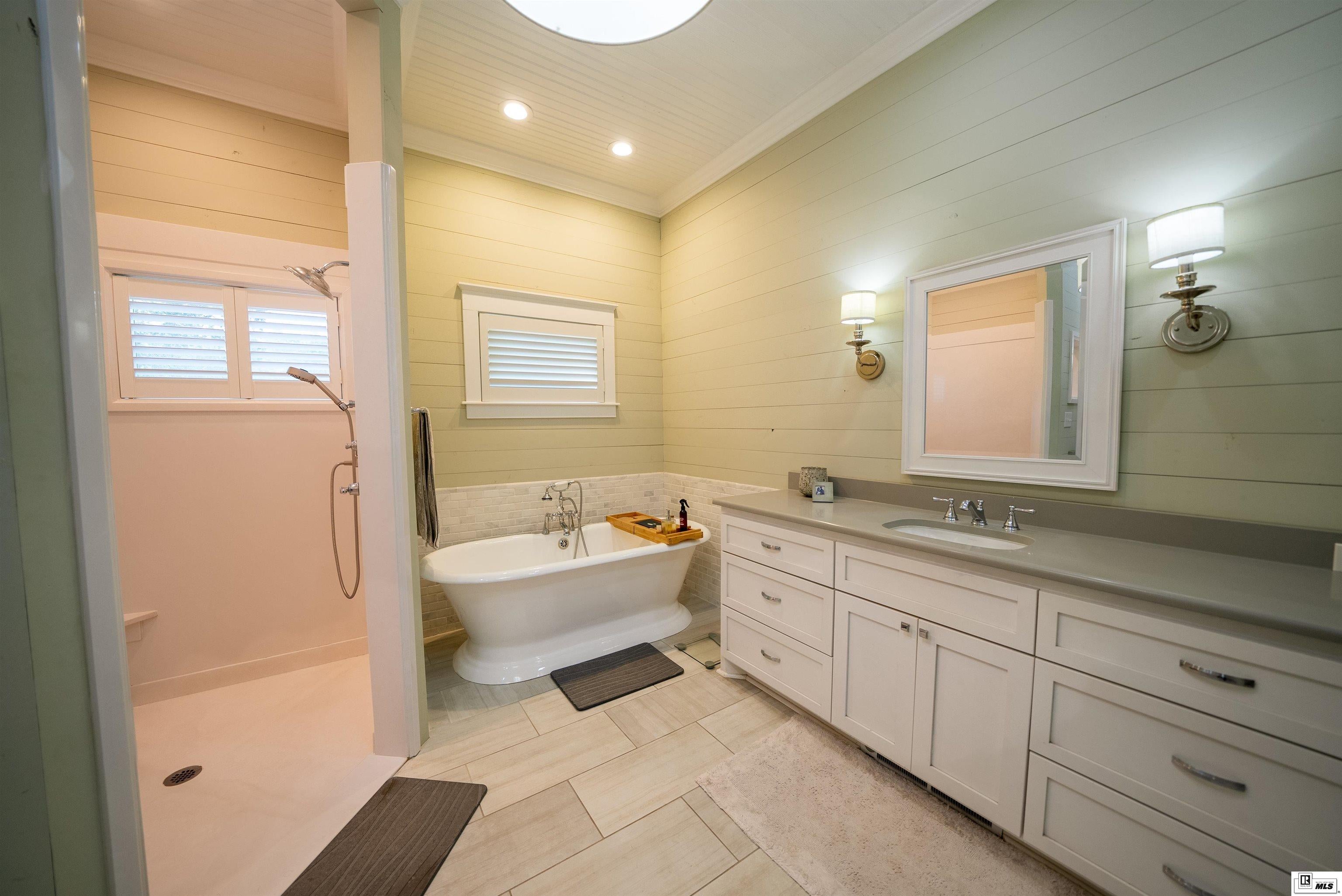 Ruston, Louisiana, 71270, United States, 3 Bedrooms Bedrooms, ,4 BathroomsBathrooms,Residential,Active,2007125