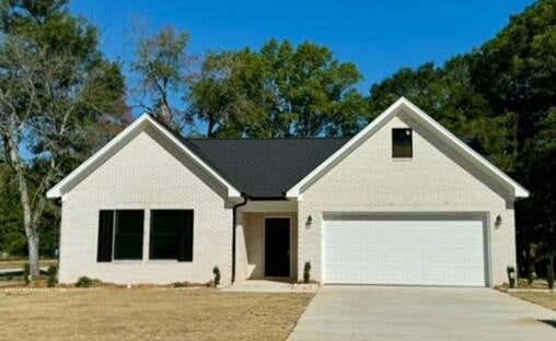 3873 HUEY RD, BELDEN, MS 38826, photo 1 of 18