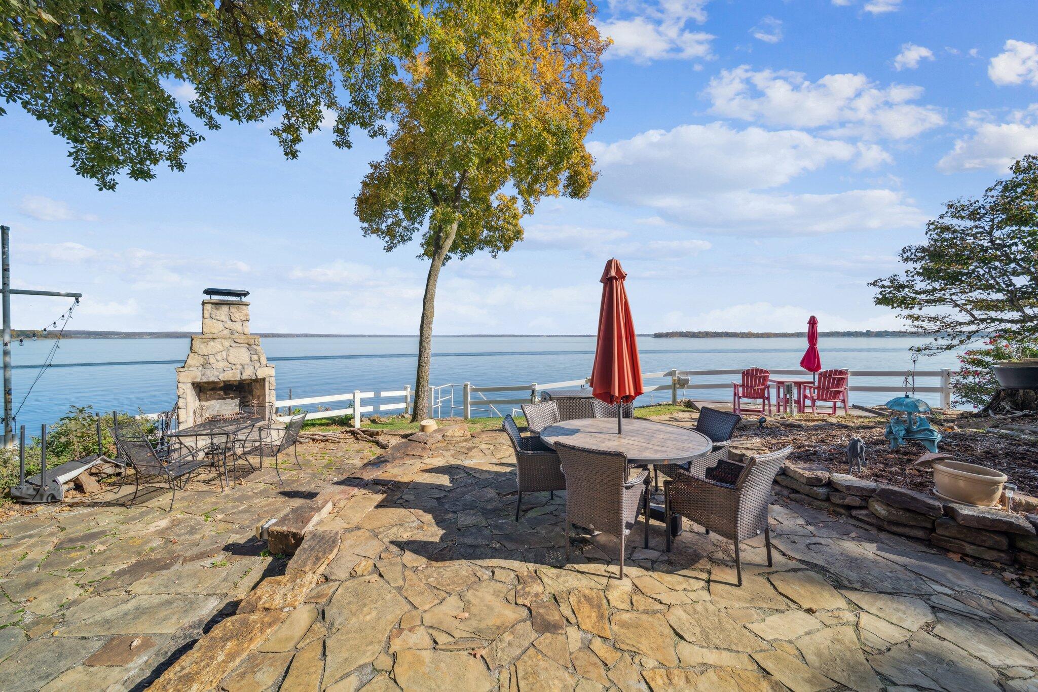 Afton, Oklahoma, 74331, United States, 3 Bedrooms Bedrooms, ,4 BathroomsBathrooms,Residential,Active,1993969