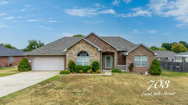 703 E 9TH ST, GROVE, OK 74344 - Image 1