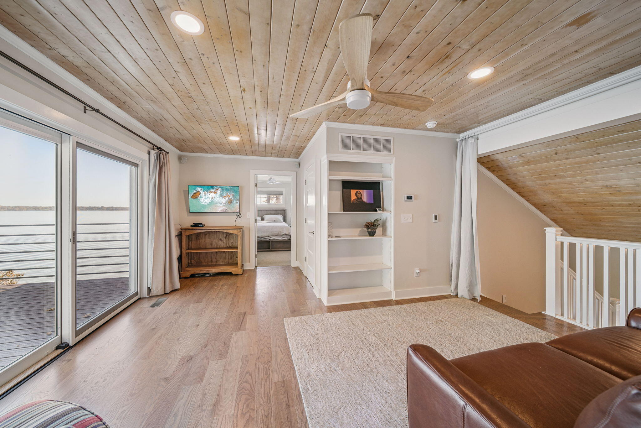 Afton, Oklahoma, 74331, United States, 3 Bedrooms Bedrooms, ,4 BathroomsBathrooms,Residential,Active,1993969